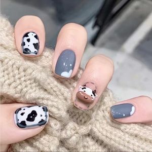 Milk Maiden - Nail Junkie - full artificial nail set